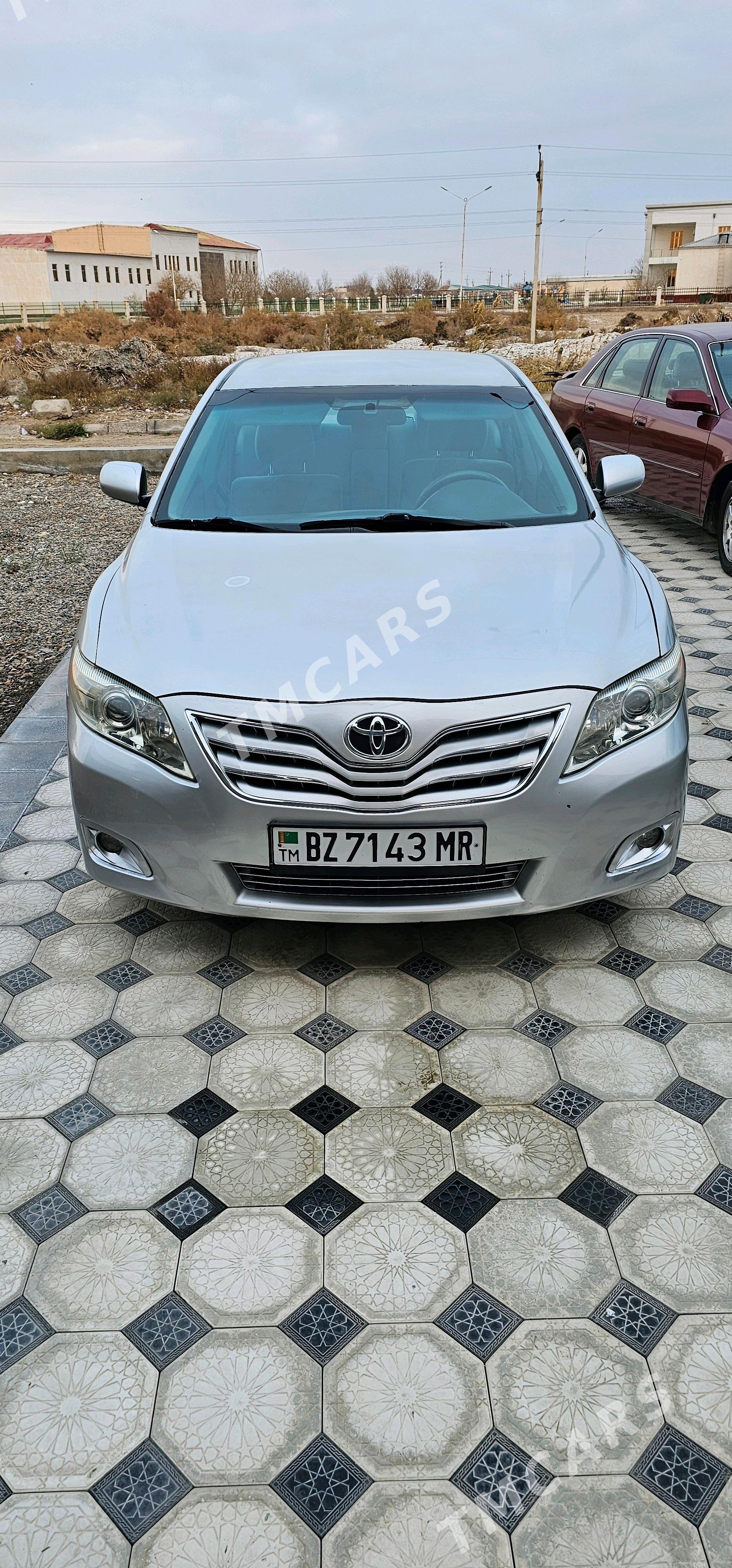 Toyota Camry 2011 - 155 000 TMT - Baýramaly - img 2