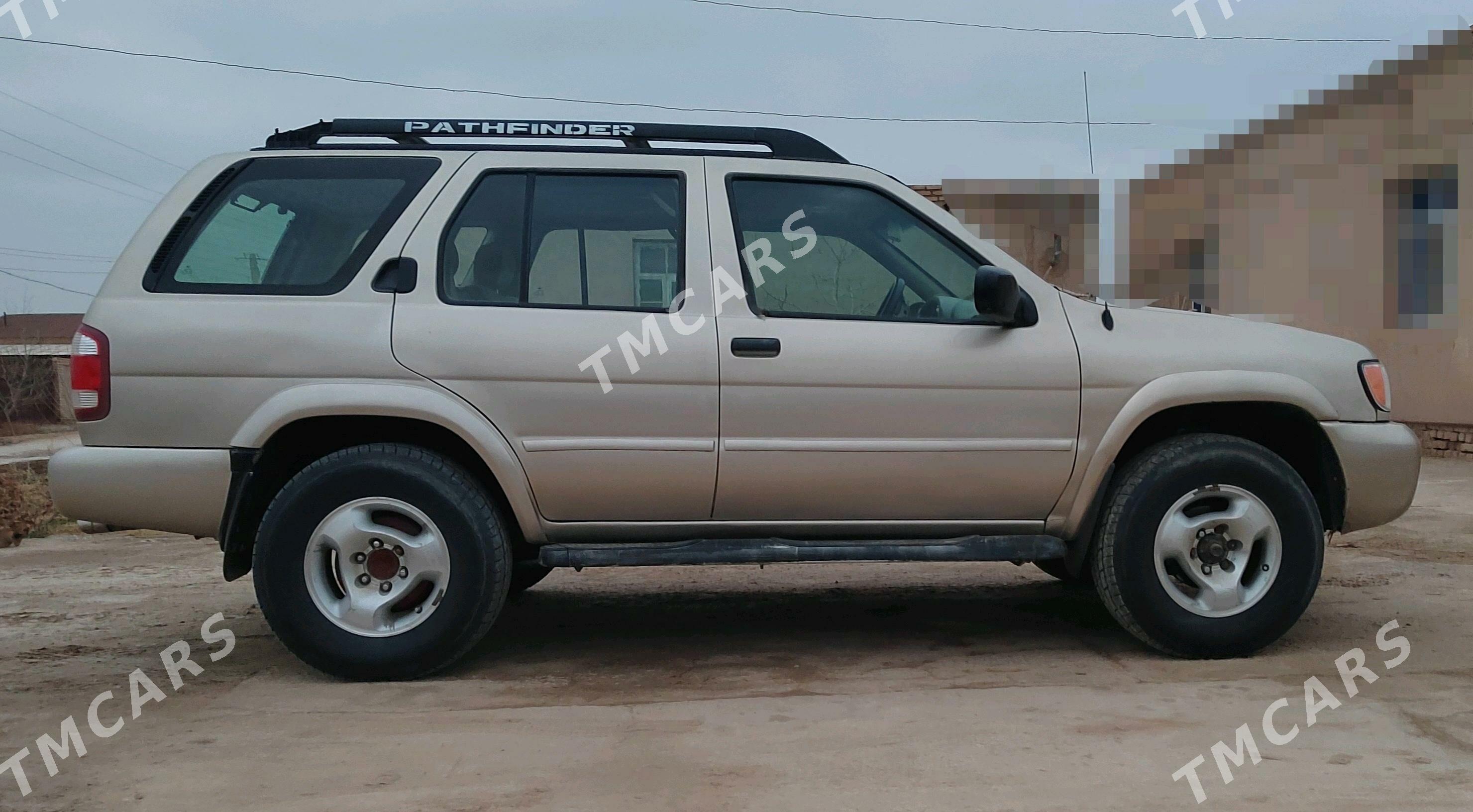 Nissan Pathfinder 2002 - 78 000 TMT - Гороглы (Тагта) - img 3