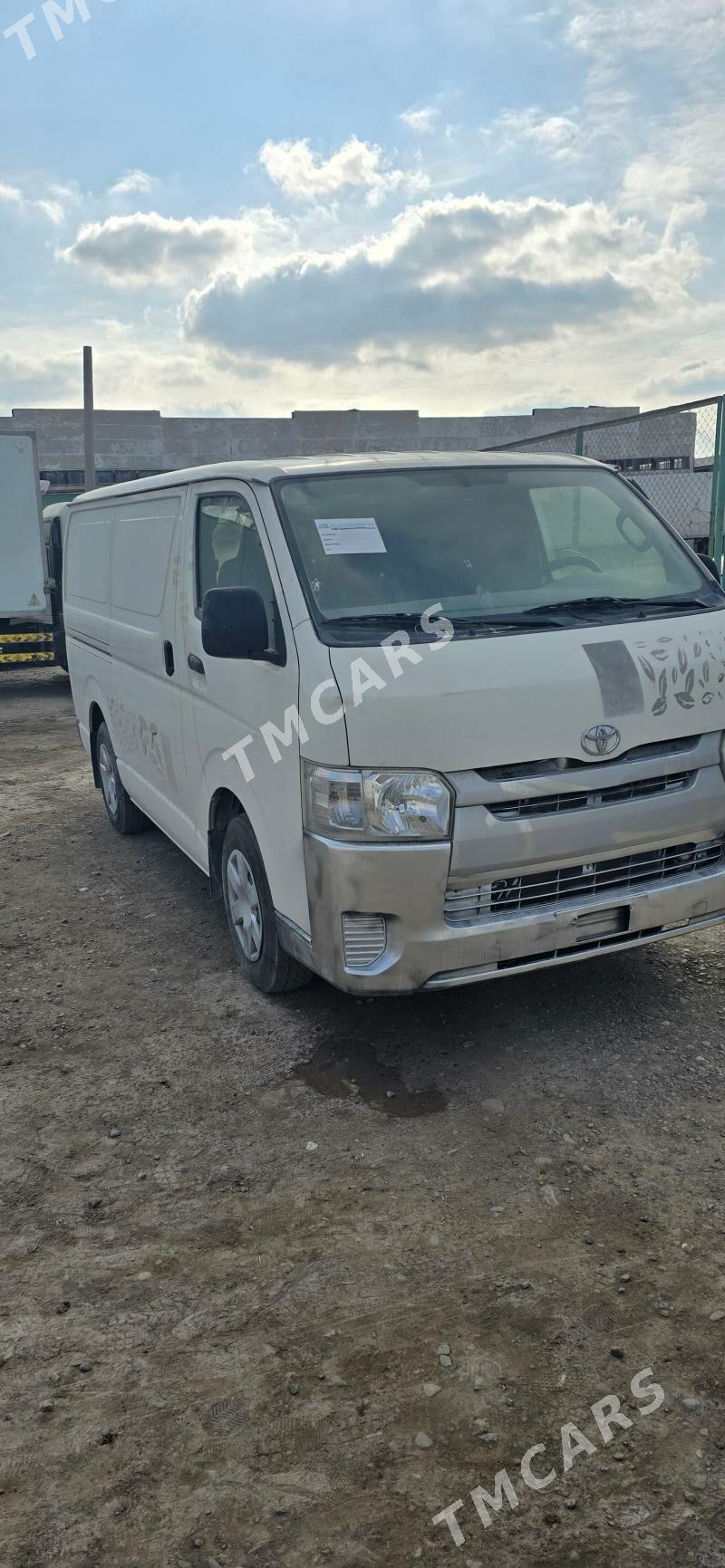 Toyota Hiace 2020 - 399 000 TMT - Мары - img 5