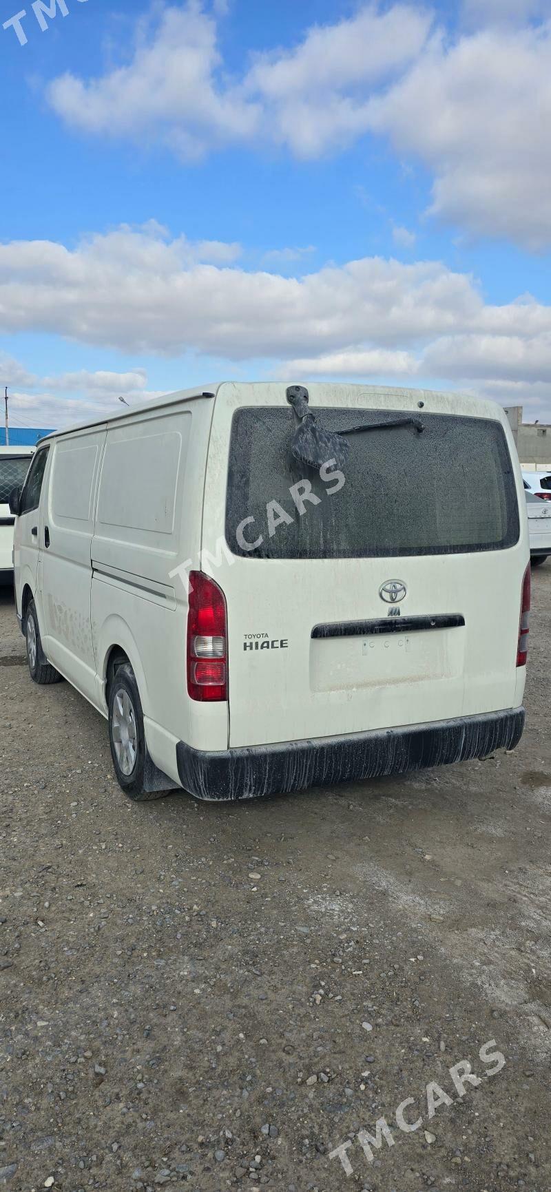 Toyota Hiace 2020 - 399 000 TMT - Мары - img 4