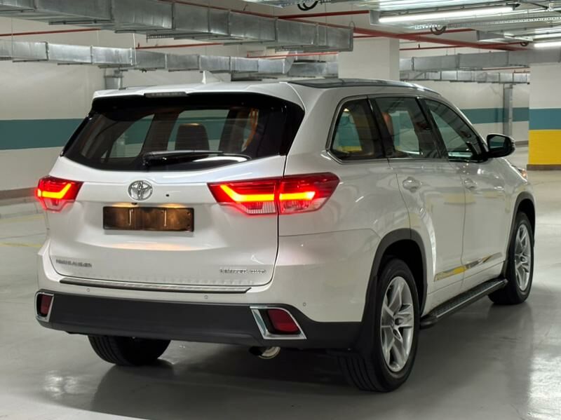 Toyota Highlander 2019 - 710 000 TMT - Ашхабад - img 4