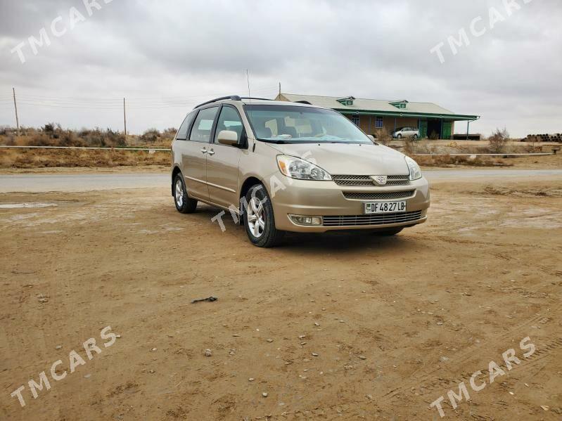 Toyota Sienna 2004 - 195 000 TMT - Ходжамбаз - img 2