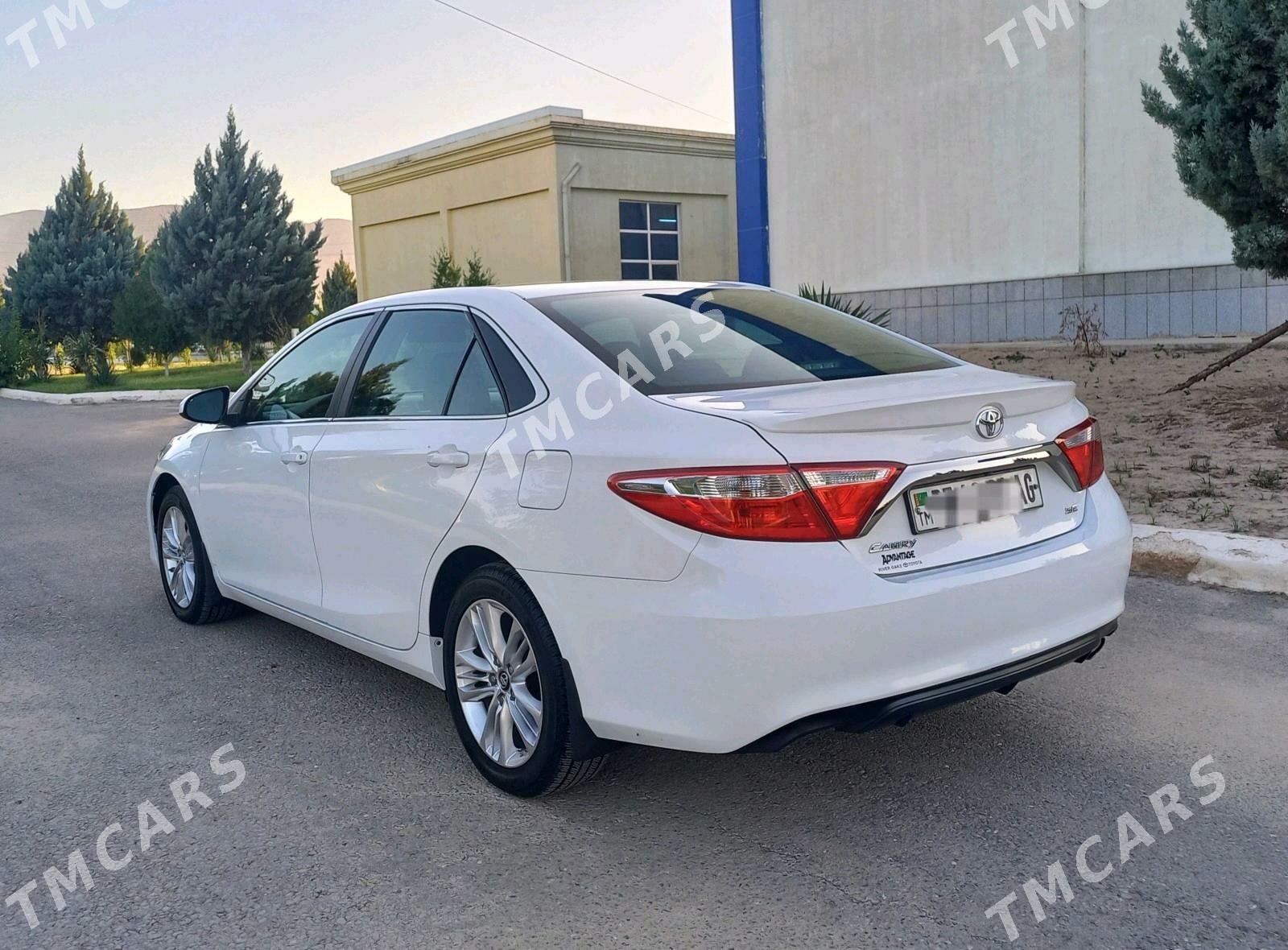 Toyota Camry 2017 - 260 000 TMT - Aşgabat - img 4