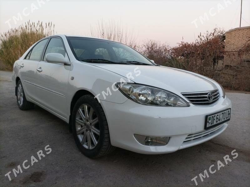 Toyota Camry 2005 - 125 000 TMT - Дянев - img 2