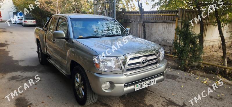 Toyota Tacoma 2011 - 230 000 TMT - Мары - img 2