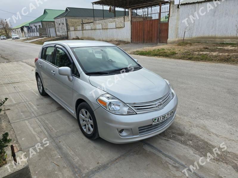 Nissan Versa 2010 - 130 000 TMT - Garadamak Şor - img 2