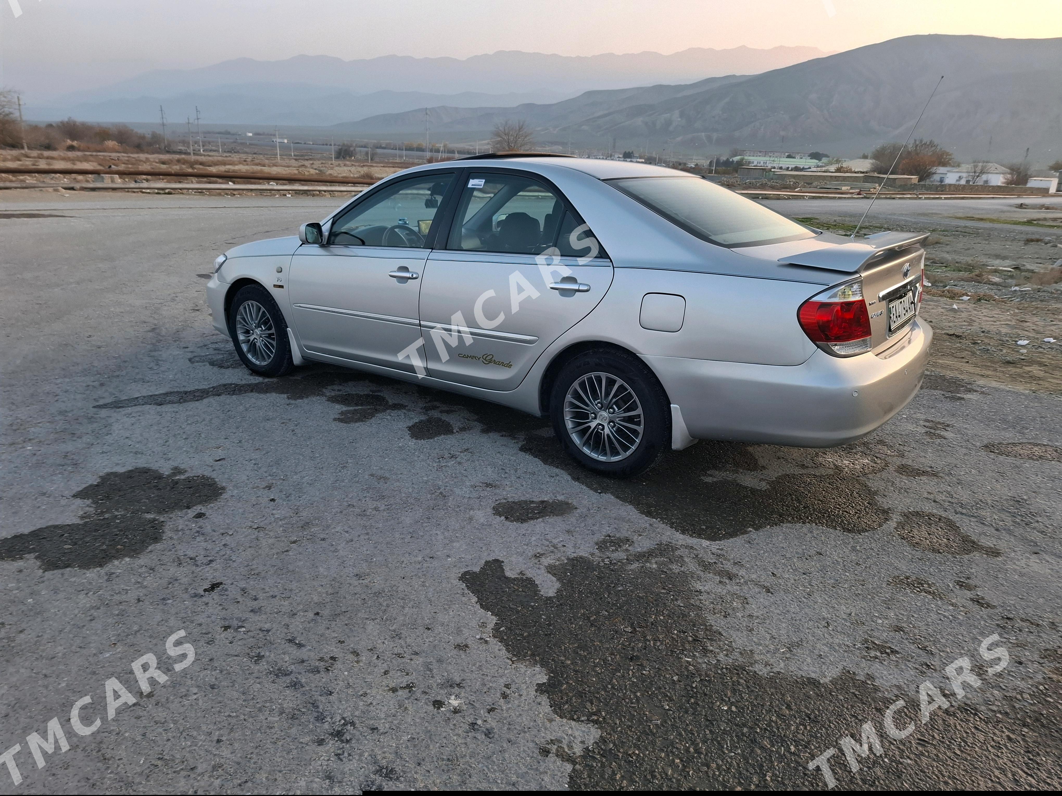 Toyota Camry 2003 - 200 000 TMT - Bäherden - img 2