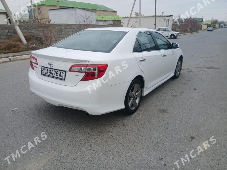 Toyota Camry 2012 - 199 000 TMT - Гёкдже - img 3