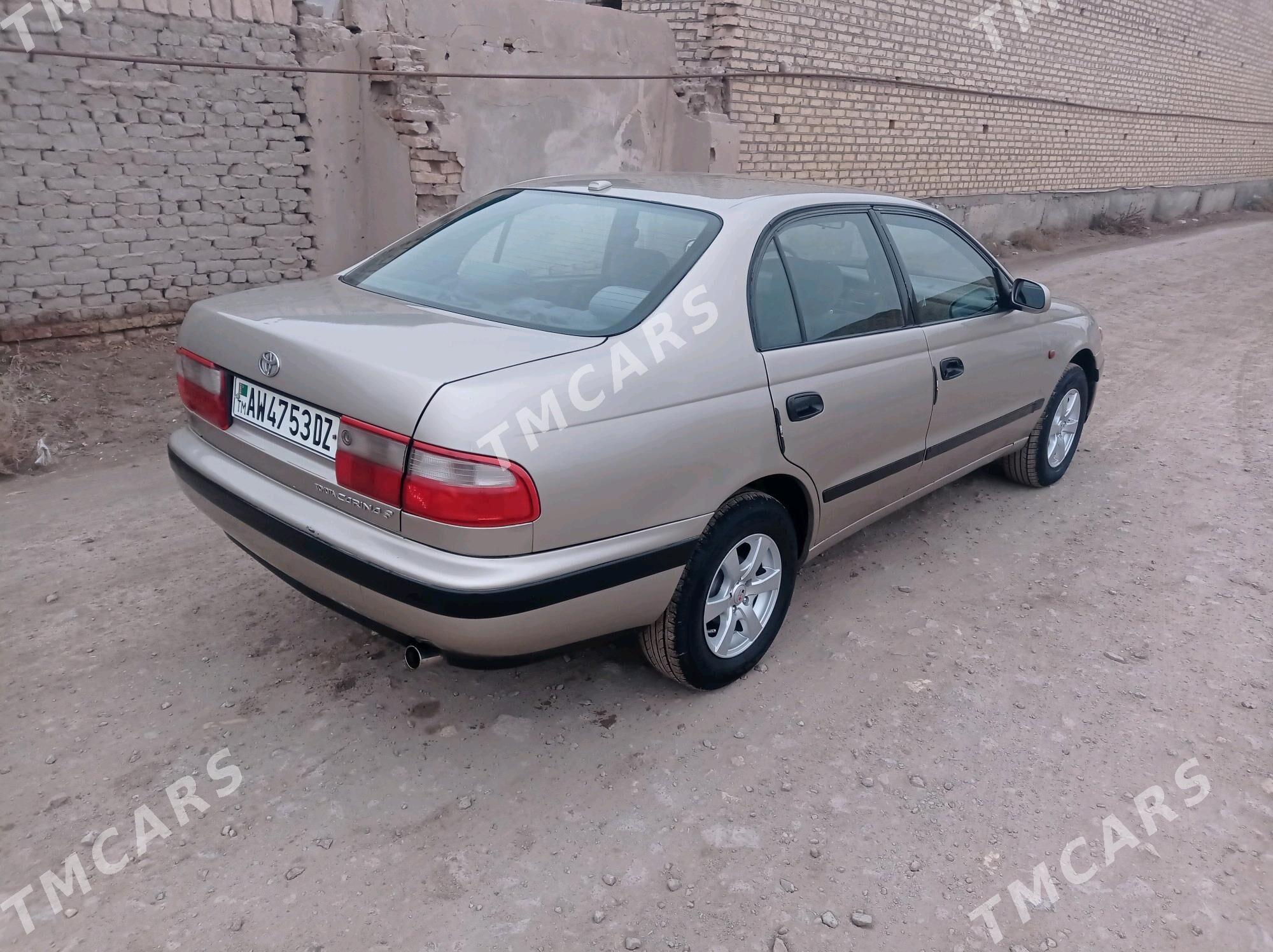 Toyota Carina 1995 - 70 000 TMT - Кёнеургенч - img 4