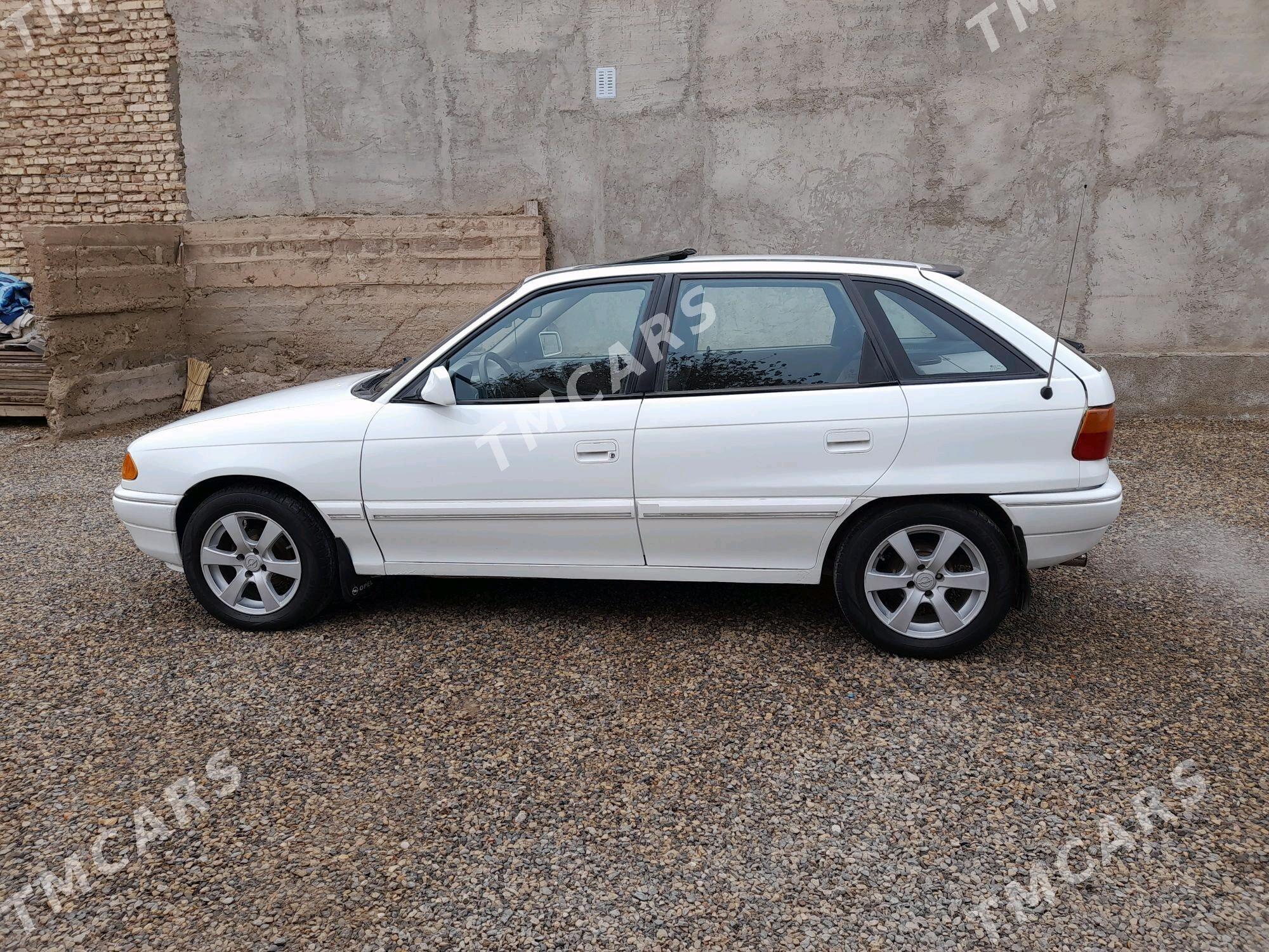 Opel Astra 1992 - 35 000 TMT - Теджен - img 3