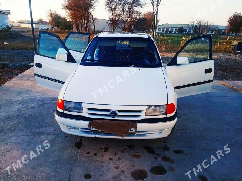 Opel Astra 1992 - 38 000 TMT - Gurbansoltan Eje - img 6