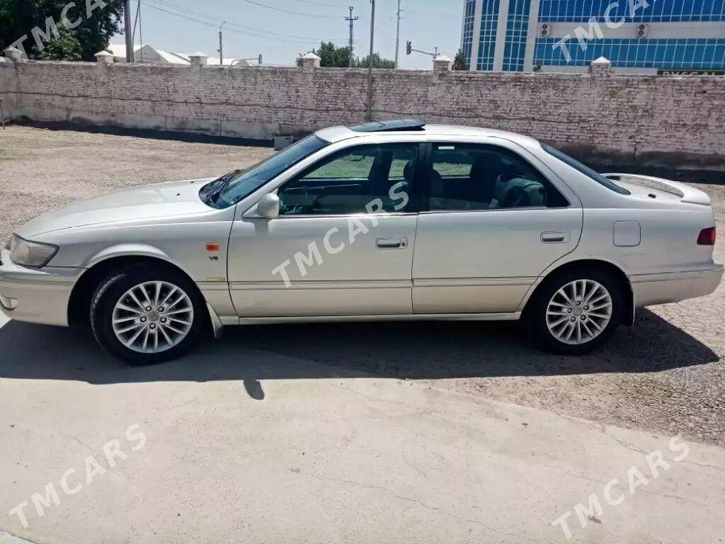 Toyota Camry 2001 - 150 000 TMT - Мары - img 2