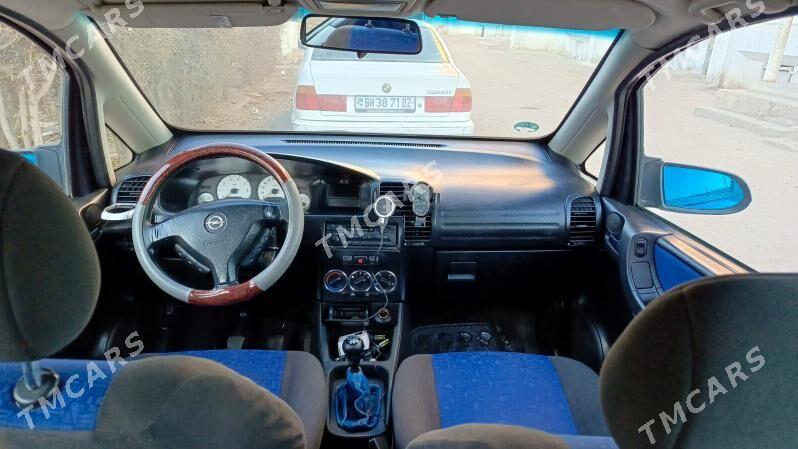 Opel Zafira 2001 - 74 000 TMT - Дашогуз - img 3