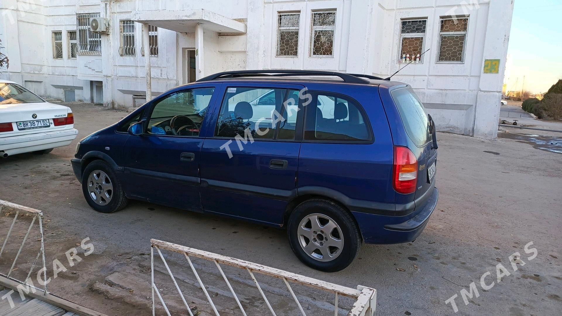 Opel Zafira 2001 - 74 000 TMT - Дашогуз - img 7