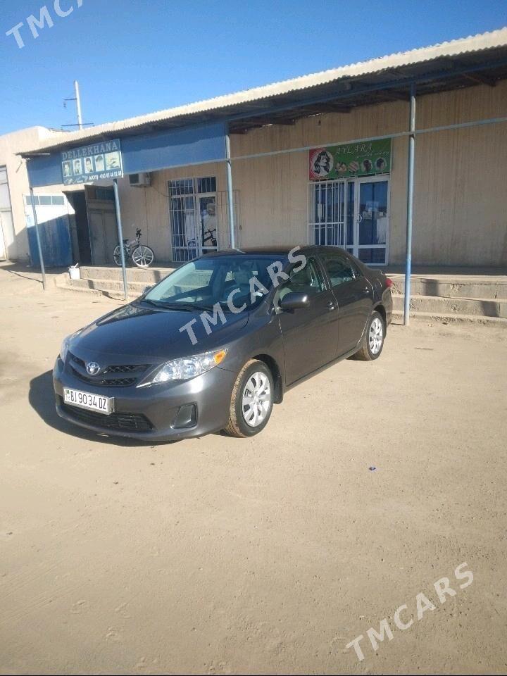 Toyota Corolla 2013 - 170 000 TMT - Gubadag - img 2