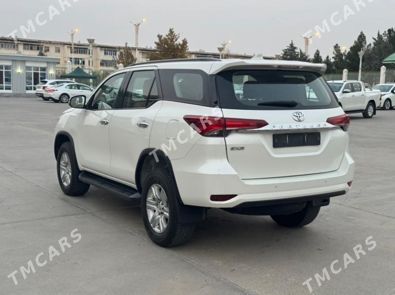 Toyota Fortuner 2018 - 440 000 TMT - Ашхабад - img 3