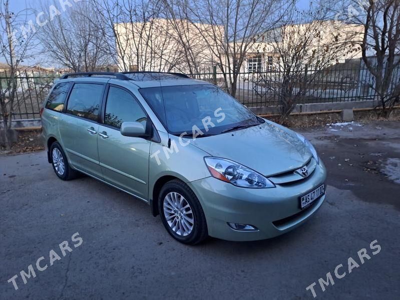 Toyota Sienna 2008 - 250 000 TMT - Daşoguz - img 3