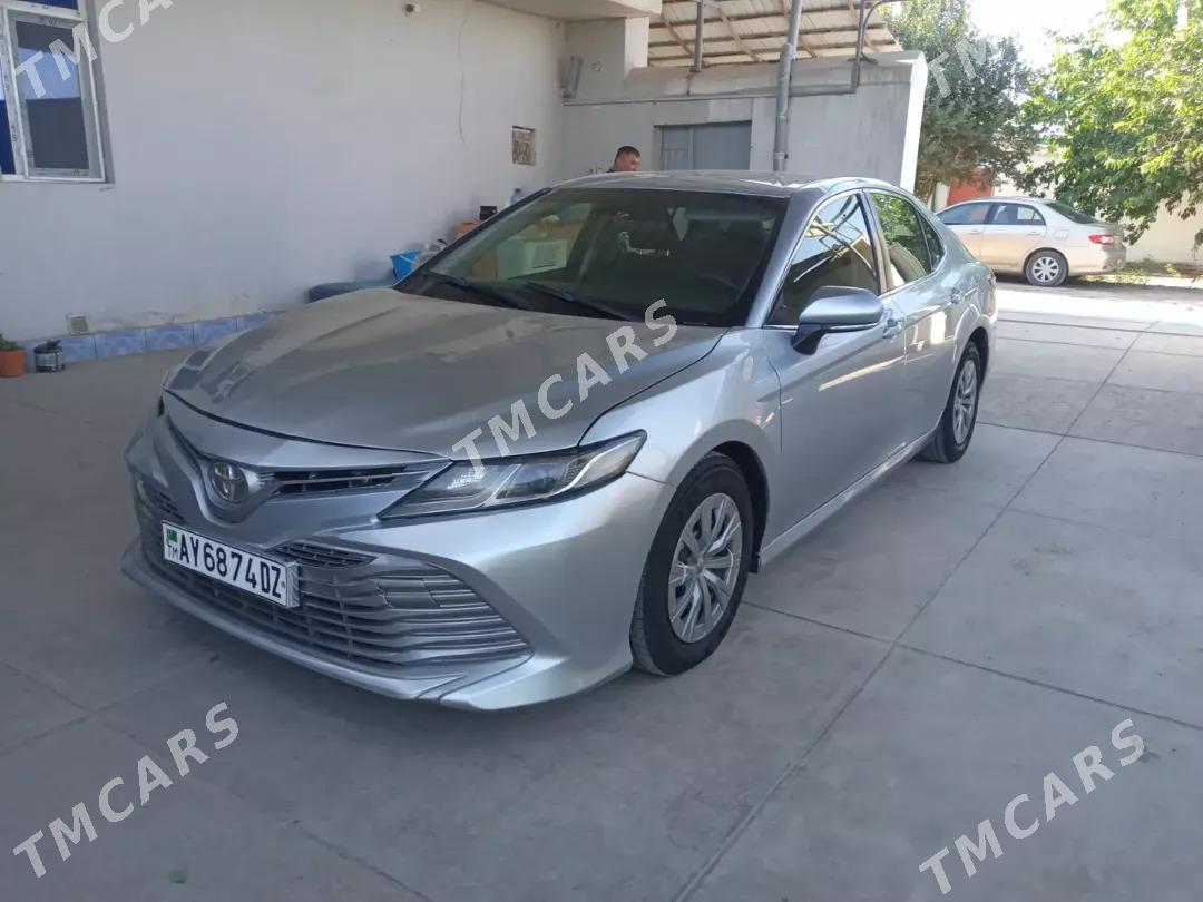 Toyota Camry 2019 - 240 000 TMT - Şabat etr. - img 2