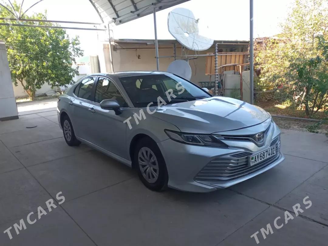 Toyota Camry 2019 - 240 000 TMT - Şabat etr. - img 3