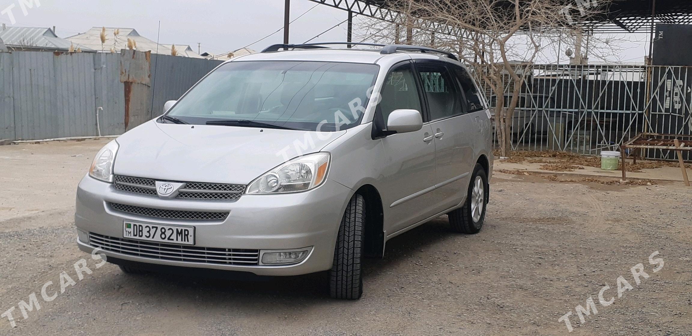 Toyota Sienna 2004 - 210 000 TMT - Векильбазар - img 2