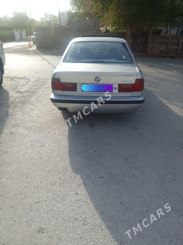 BMW 525 1994 - 46 000 TMT - Балканабат - img 3