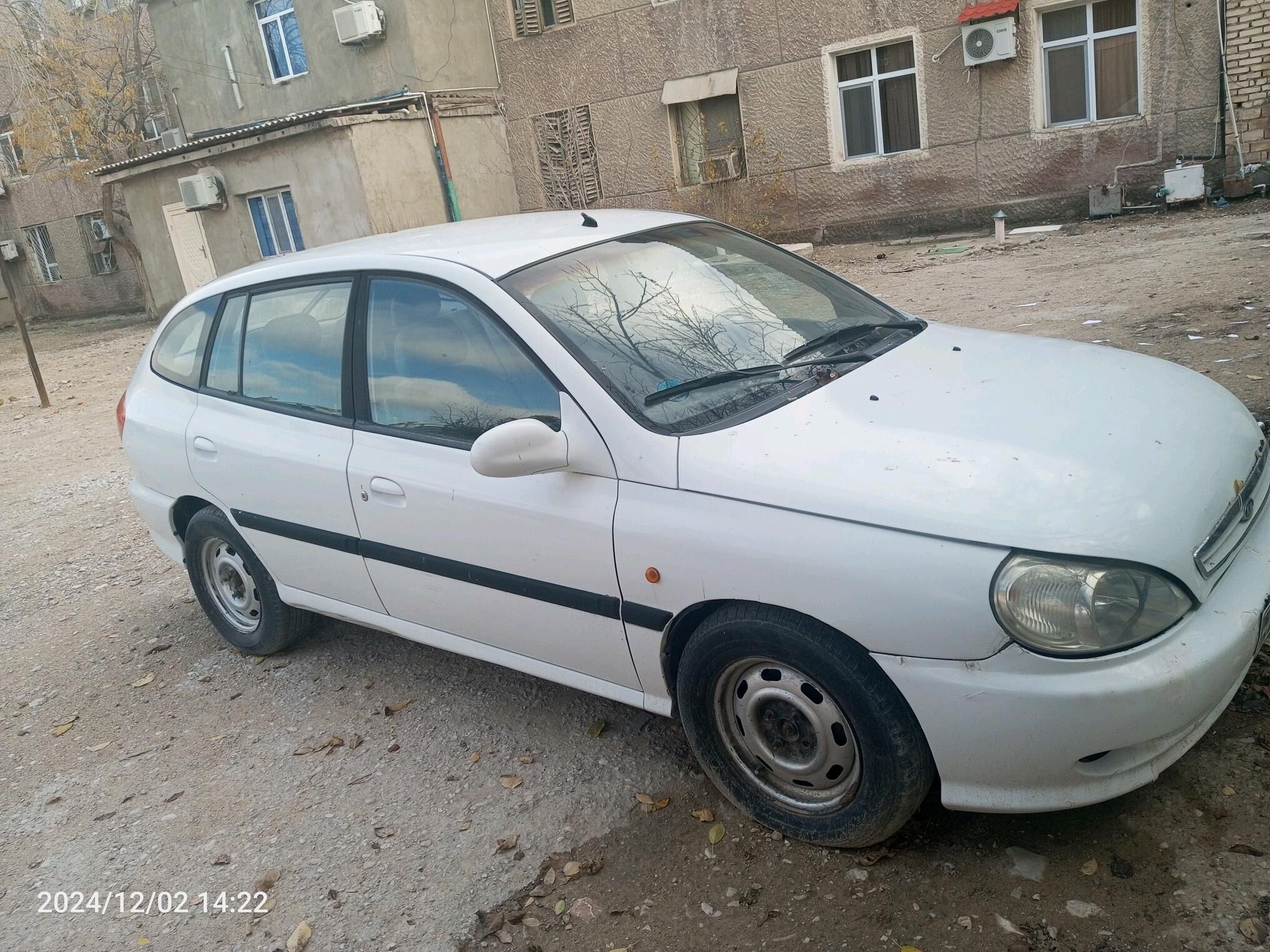 Kia Rio 2001 - 17 000 TMT - Balkanabat - img 4