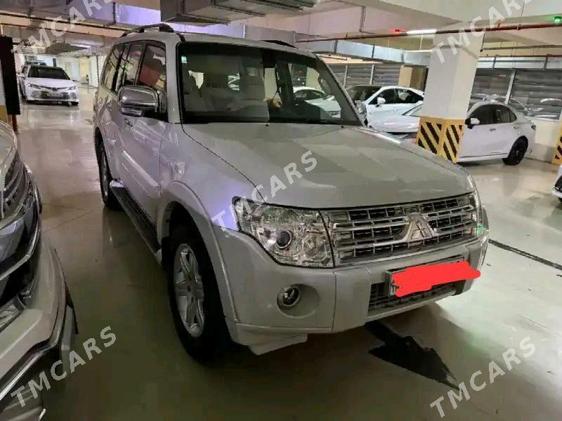 Mitsubishi Pajero 2010 - 240 000 TMT - Векильбазар - img 2