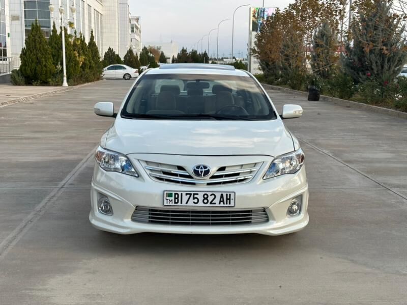 Toyota Corolla 2013 - 154 000 TMT - Ашхабад - img 2