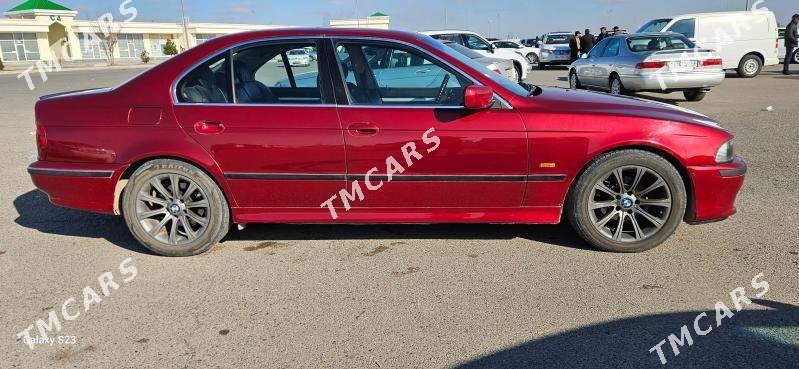 BMW E39 1998 - 100 000 TMT - Туркменабат - img 3