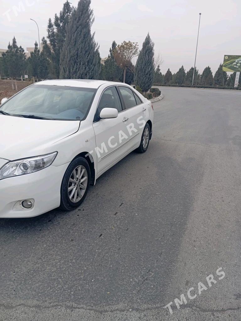 Toyota Camry 2010 - 125 000 TMT - Ак-Бугдайский этрап - img 5