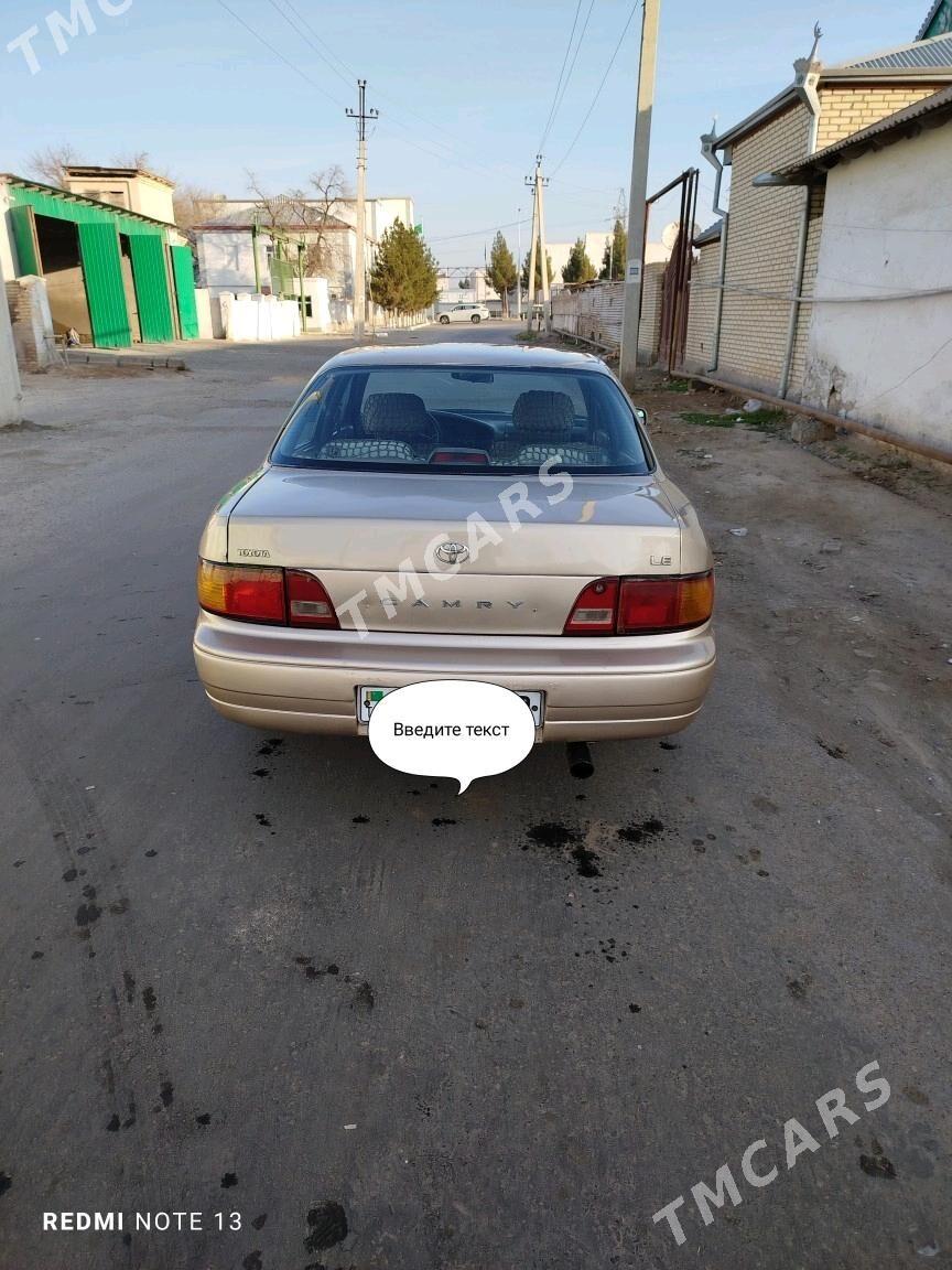 Toyota Camry 1996 - 75 000 TMT - Мары - img 4