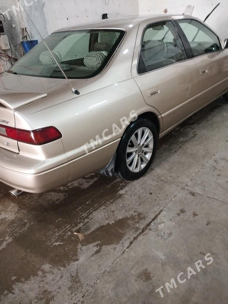 Toyota Camry 1998 - 130 000 TMT - Мары - img 2