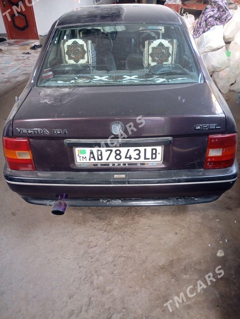 Opel Vectra 1992 - 30 000 TMT - Farap - img 2