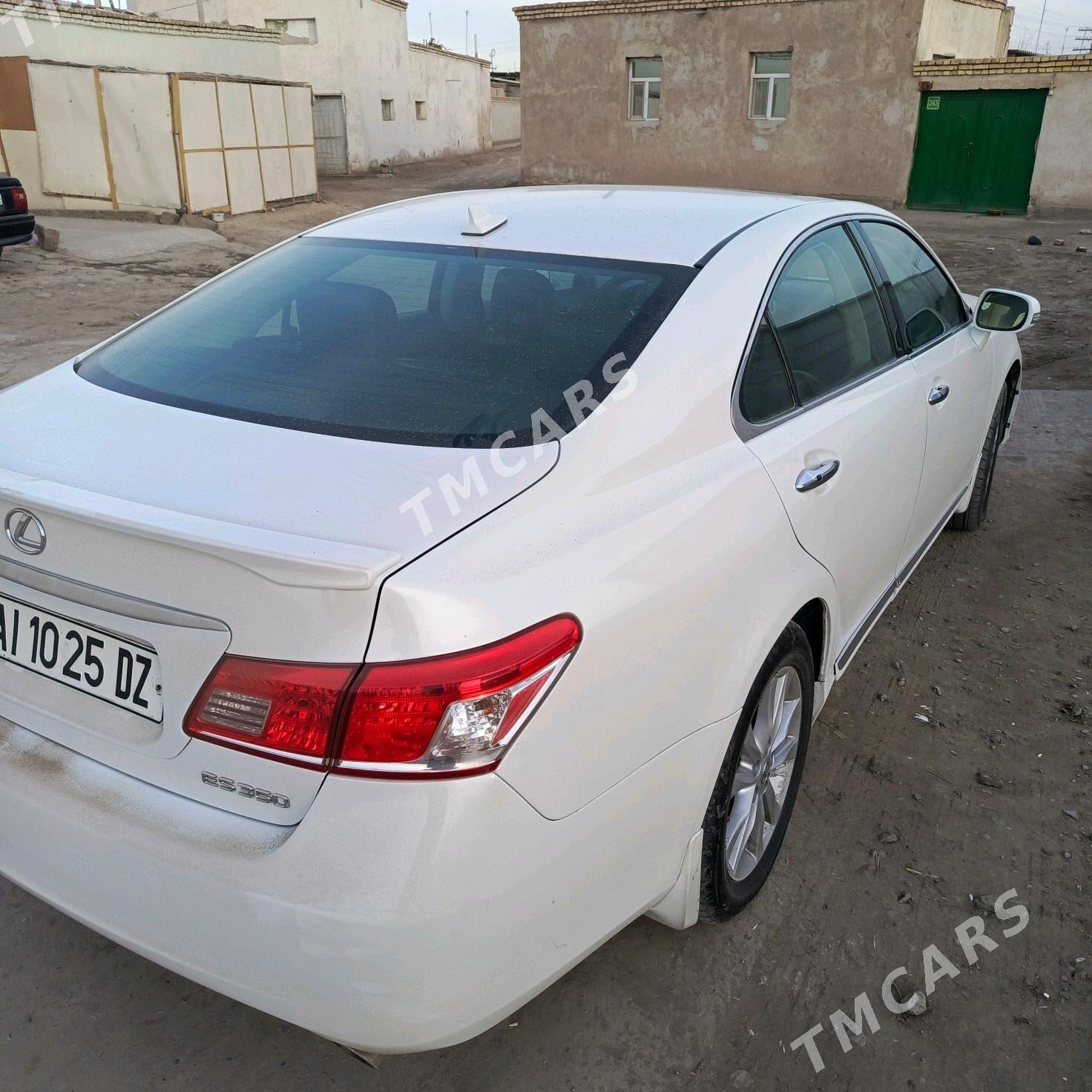 Lexus ES 350 2011 - 185 000 TMT - Дашогуз - img 2