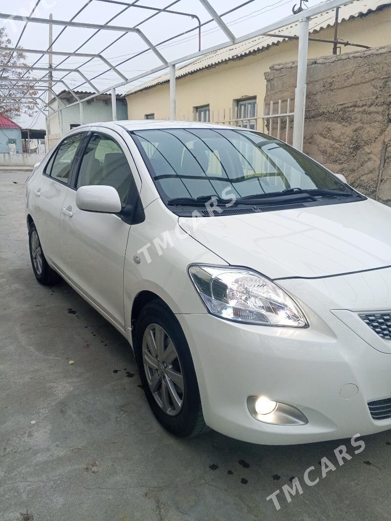 Toyota Yaris 2010 - 116 000 TMT - Ашхабад - img 3