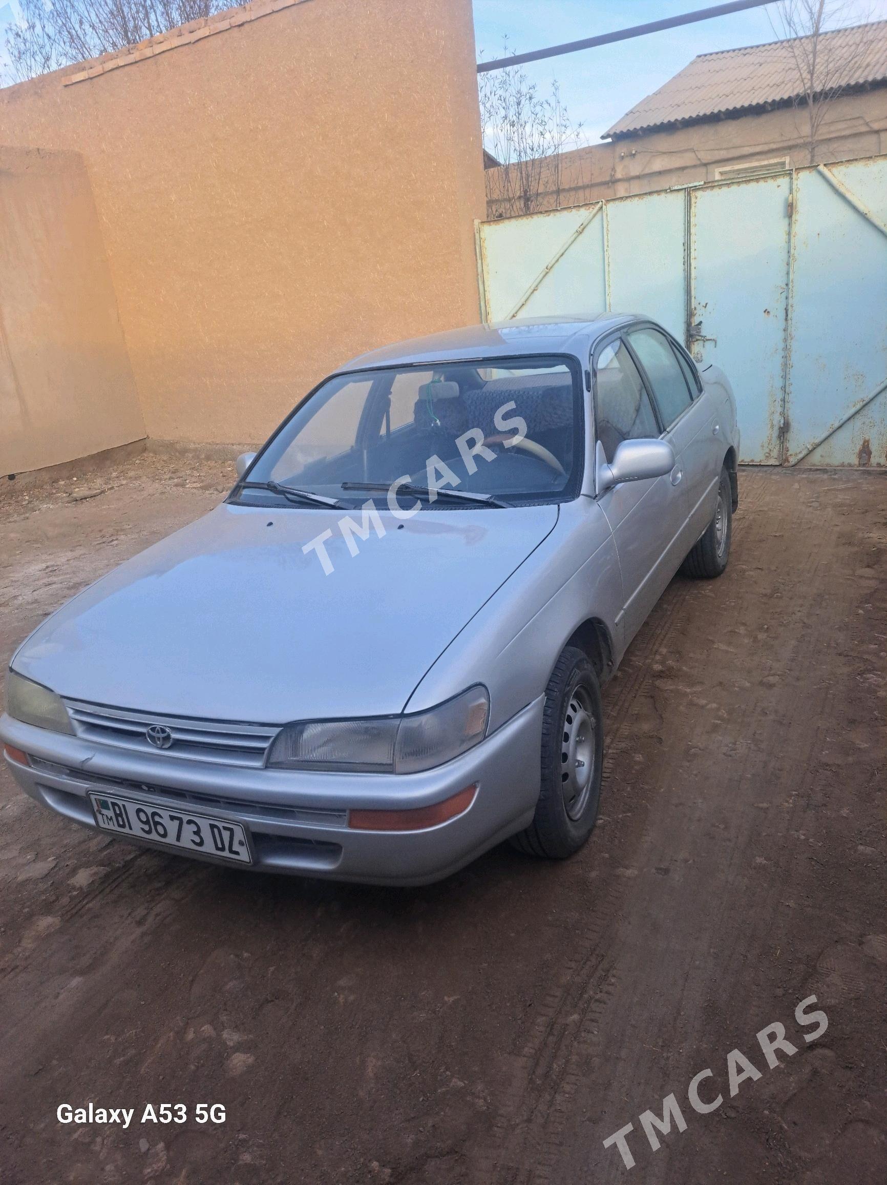 Toyota Corolla 1994 - 60 000 TMT - етр. Туркменбаши - img 4