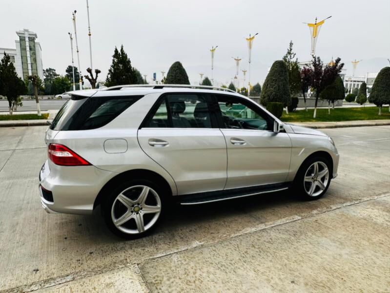 Mercedes-Benz ML350 2015 - 560 000 TMT - Aşgabat - img 2