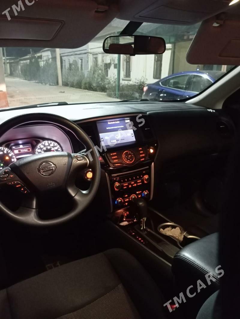 Nissan Pathfinder 2019 - 275 000 TMT - Дашогуз - img 5