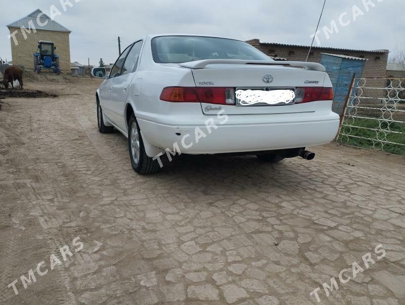 Toyota Camry 2001 - 130 000 TMT - Ёлётен - img 6