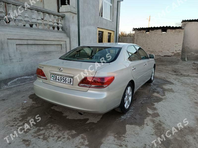 Lexus ES 300 2002 - 170 000 TMT - Чарджоу - img 3