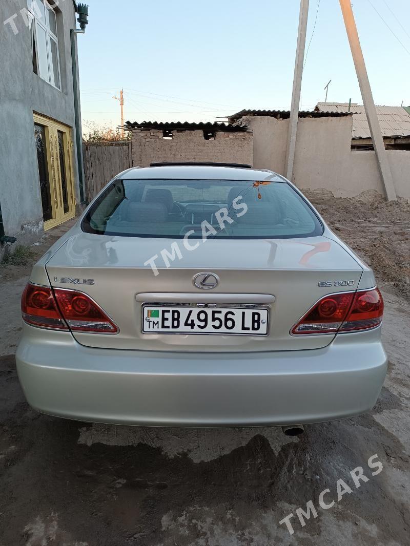 Lexus ES 300 2002 - 170 000 TMT - Чарджоу - img 5