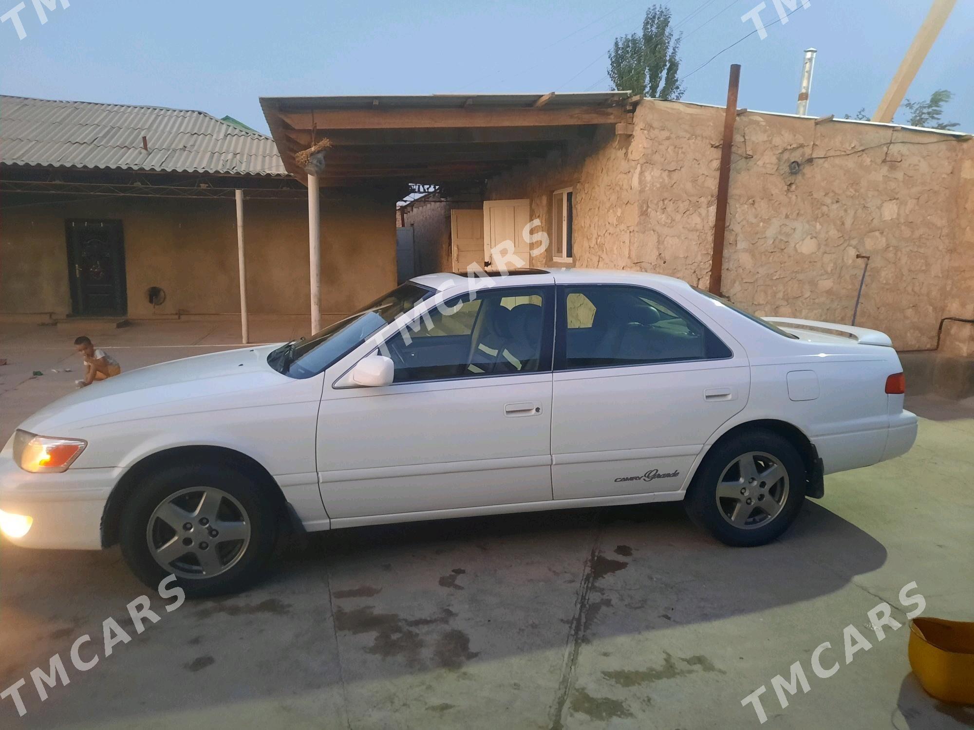 Toyota Camry 1997 - 115 000 TMT - Достлук - img 5