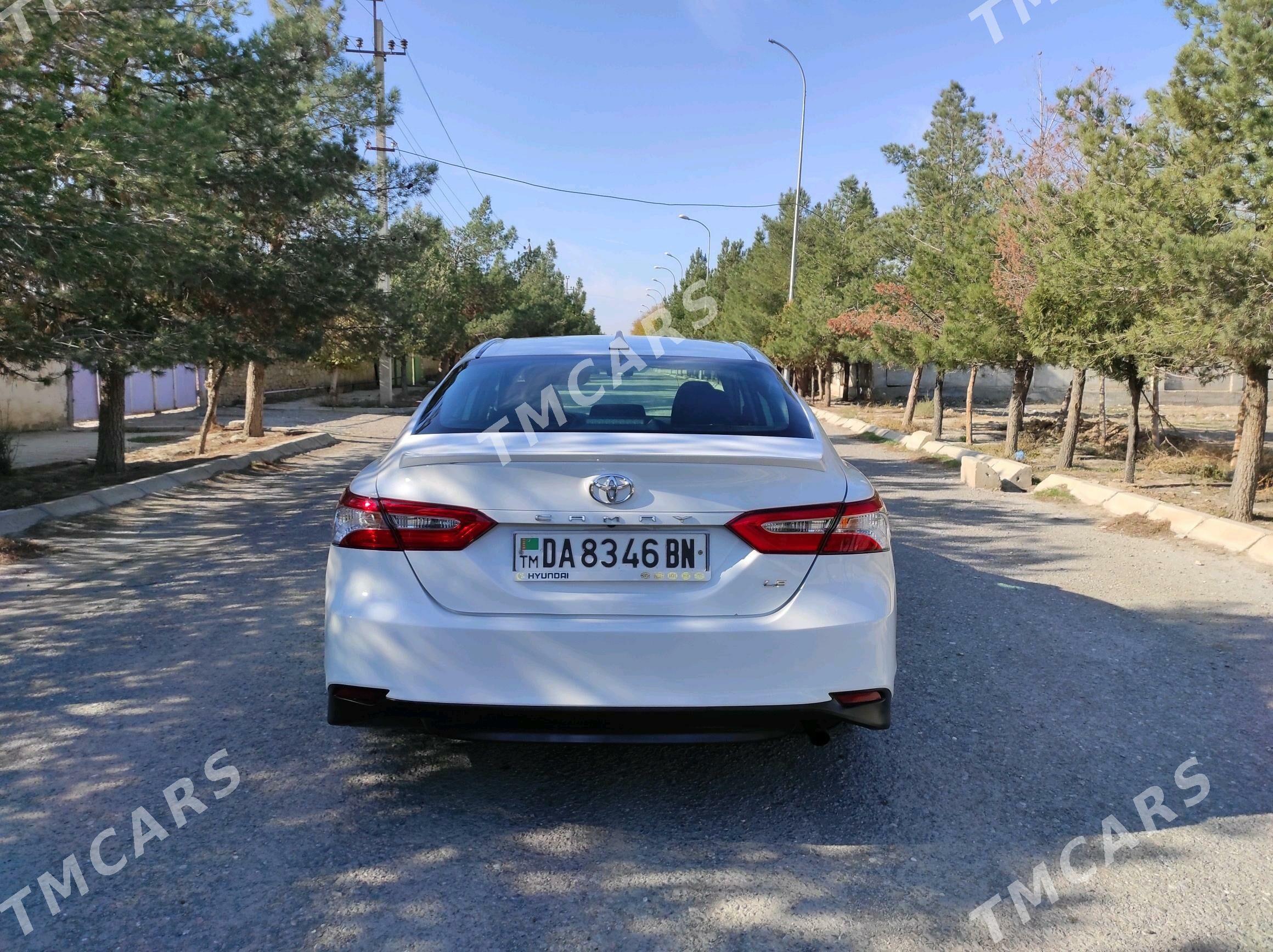 Toyota Camry 2020 - 240 000 TMT - Гызыларбат - img 10