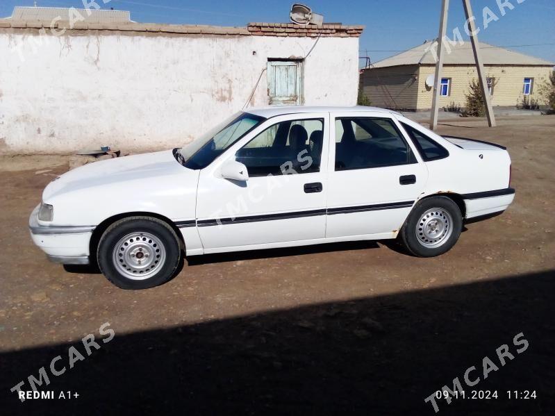 Opel Vectra 1992 - 25 000 TMT - Байрамали - img 2