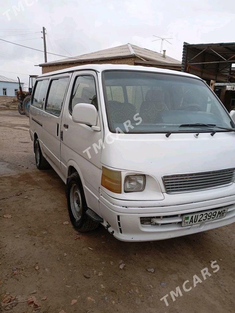 Toyota Hiace 2001 - 90 000 TMT - Murgap - img 3