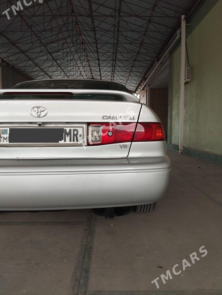 Toyota Camry 2000 - 155 000 TMT - Мары - img 2