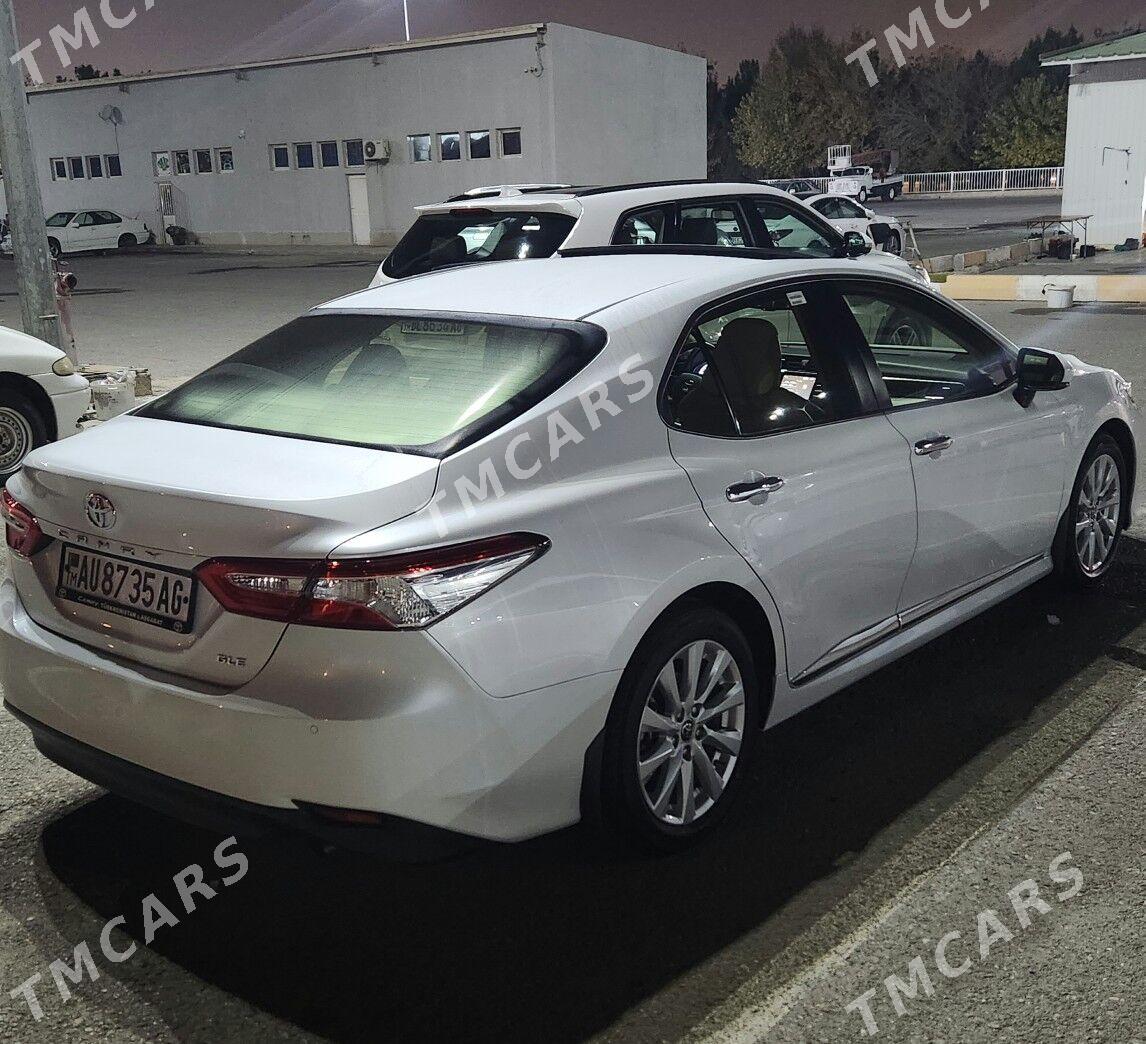 Toyota Camry 2018 - 390 000 TMT - Aşgabat - img 4