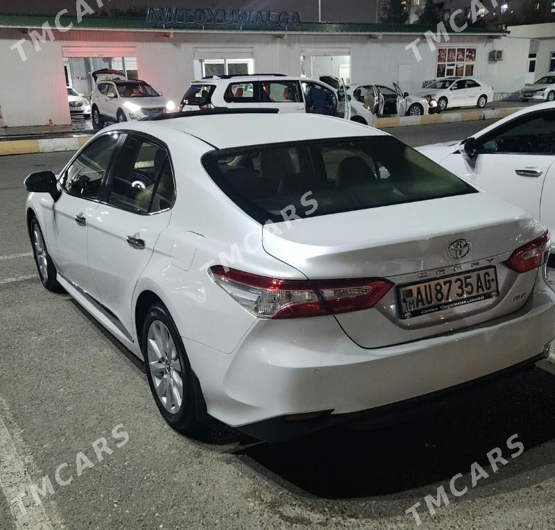 Toyota Camry 2018 - 390 000 TMT - Aşgabat - img 3