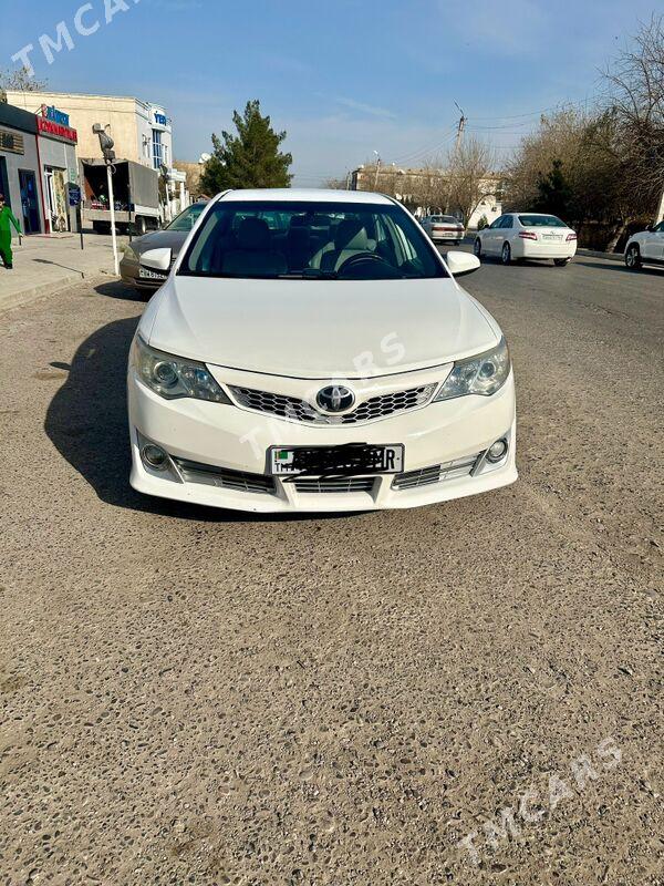 Toyota Camry 2012 - 180 000 TMT - Мары - img 4