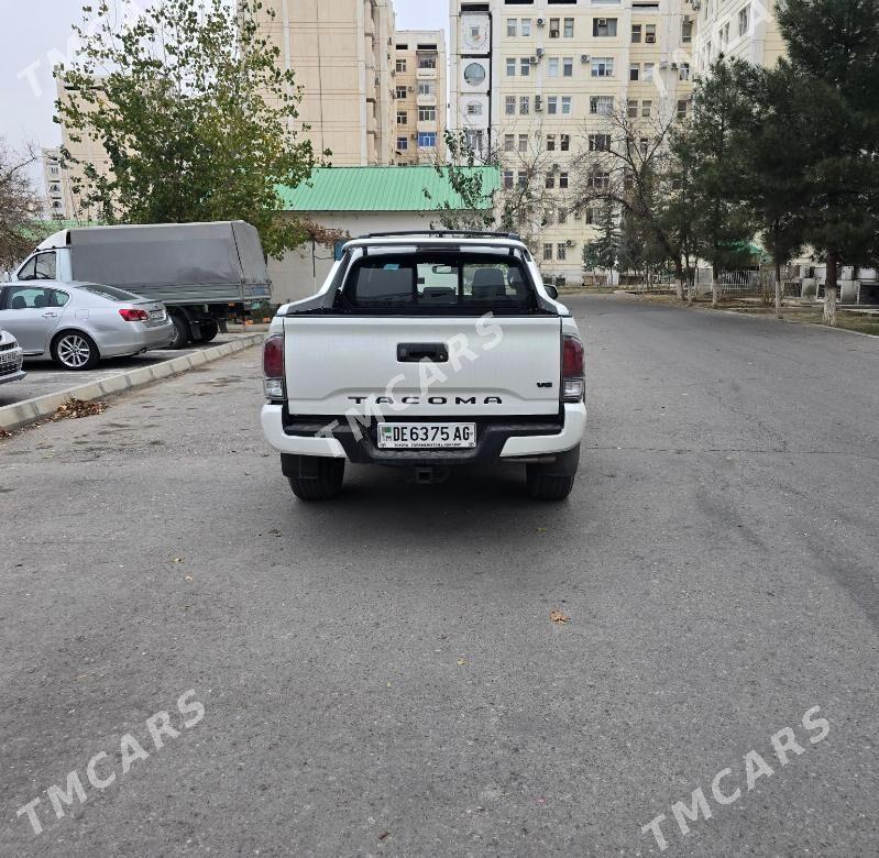 Toyota Tacoma 2019 - 365 000 TMT - Aşgabat - img 4